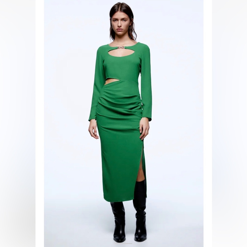 Emerald Green Cut Out Midi Dress